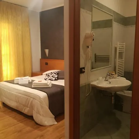Hotel Mille930 3*